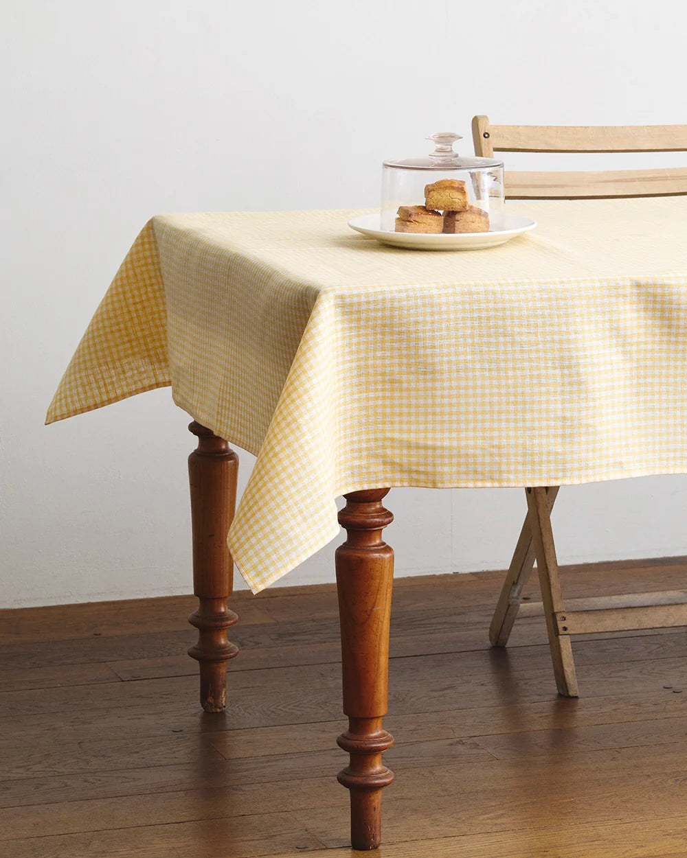 Yellow and White Check Linen Tablecloth, Dining, Placewares, 