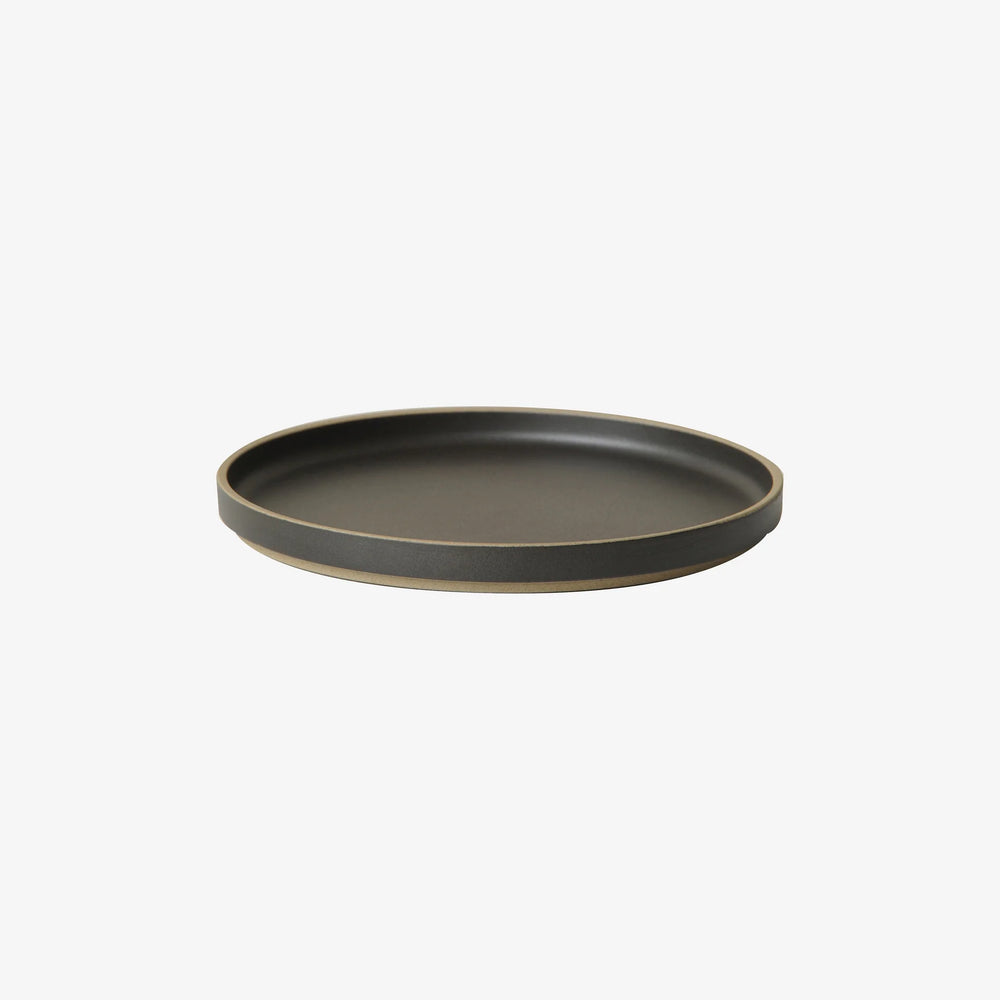 Hasami Porcelain, Plate 8 ⅝ in / 220 mm - Black, Black- Placewares