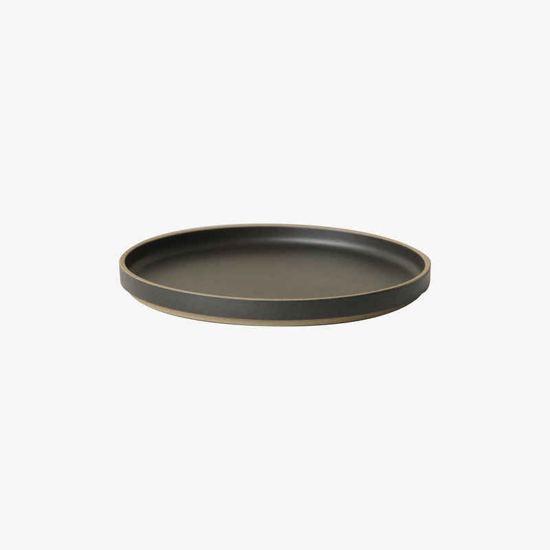 Hasami Porcelain, Plate 8 ⅝ in / 220 mm - Black, - Placewares