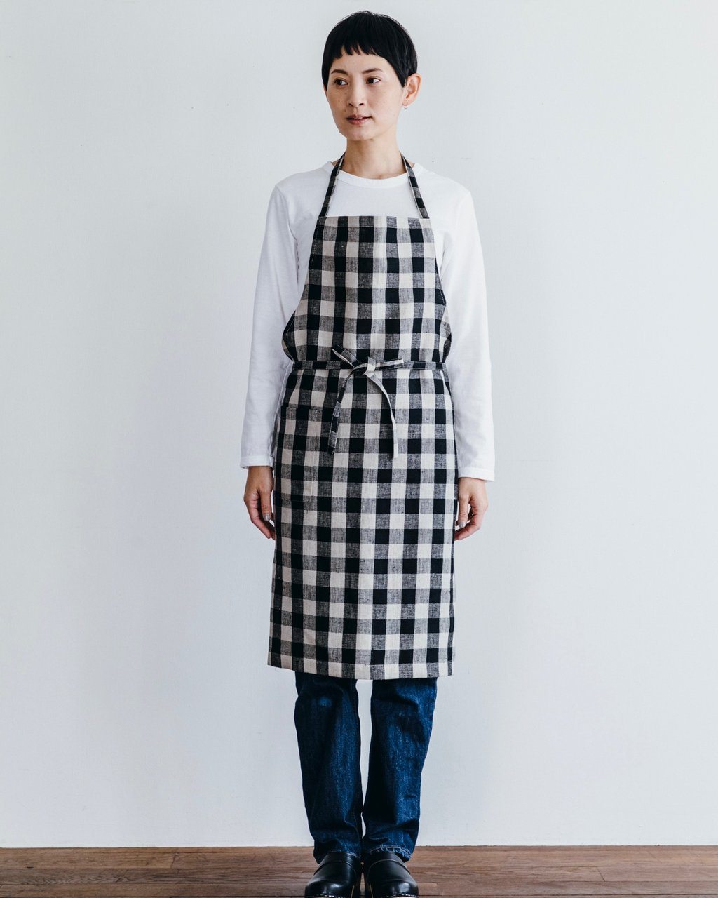 Fog Linen, Linen Daily Apron, Black/Natural check- Placewares